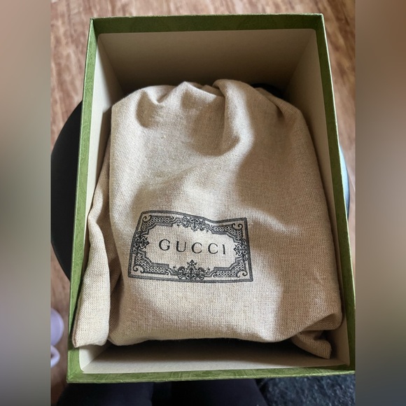 GG MARMONT MINI BUCKET BAG - Picture 8 of 9